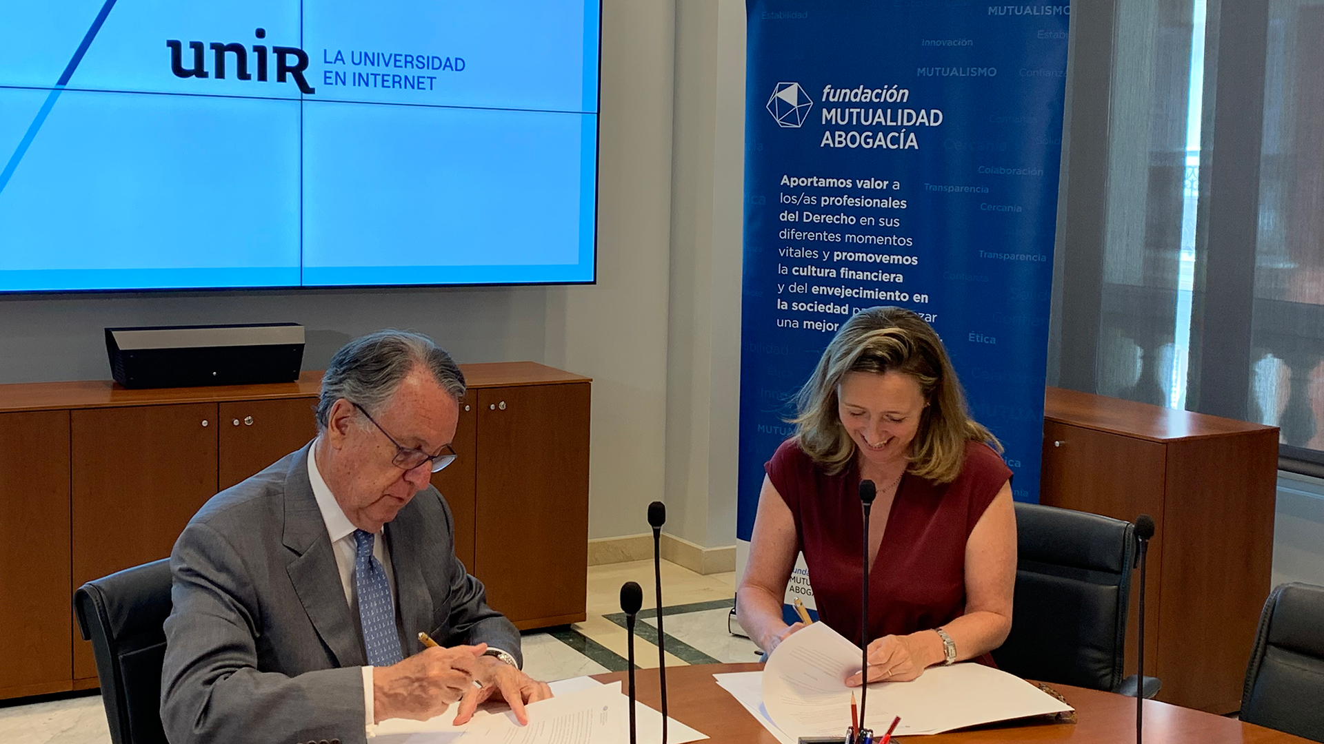 Fundación Mutualidad de la Abogacía y la Universidad Internacional de la Rioja se alían para potenciar el Máster de Acceso a la Abogacía - foto2